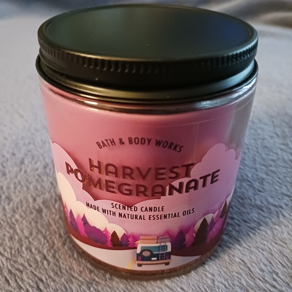 NEW | BATH And BODY WORKS SINGLE WICK CANDLE - Picture 4 of 6